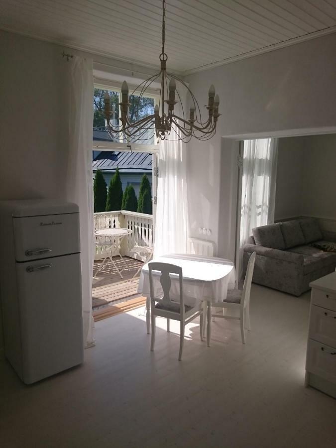 Linda Kuelaliskorter Apartment